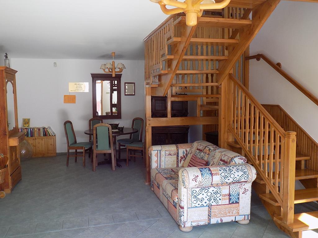 Bed and Breakfast Platan Panzio Nyul Экстерьер фото